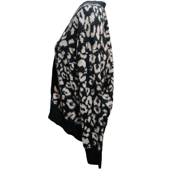 Universal Thread S Black White Leopard Print Knit Cardigan Button Front Sweater - Picture 4 of 8